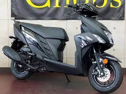 Join the 17 yamaha ray zr discussion group or the general yamaha discussion group. Yamaha Ray Zr Bike