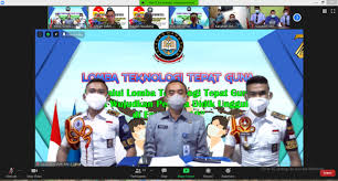 Jurusan smk kal 2 surabaya. Robot Protokol Kesehatan Covid 19 Smk Kal 1 Raih Juara Nasional Liputan Indonesia News