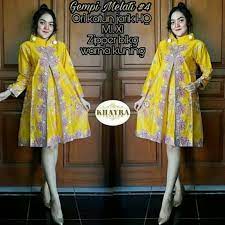 Toko batik solo online menjual model seragam baju batik pria dan wanita, baju atasan batik wanita, dress batik, tunik batik, kain batik, batik couple, seragam batik solo order call : Jual Batik Furry Baju Atasan Batik Tunik Wanita Modern Terbaru Seragam Kantor Model Floy Sakura Warna Murah Juni 2021 Blibli