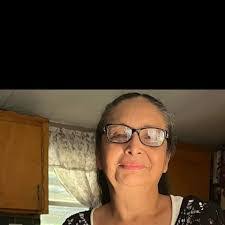 Angela Machado's Instagram, Twitter & Facebook