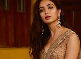 Shruti haasan is an indian actress and a beautiful singer who started her acting career in shriya saran is one of the most respected actresses as she has made her name in all the film industries. Top 15 Hottest South Indian Actresses Actress Of South Indian Movie