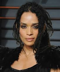 Lisa Bonnet's Instagram, Twitter & Facebook