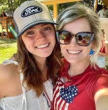 Travis Harkins's Instagram, Twitter & Facebook