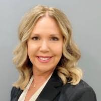 Lori Pangburn's Instagram, Twitter & Facebook