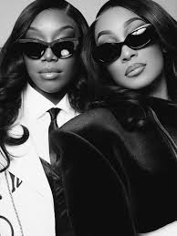 Happy 30th Anniversary to my life changing debut album. Thank you God, my  family and my amazing fans. I Dedicate this moment to all of you. ♥️  #Brandy30