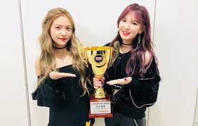 Here's what irene, seulgi, wendy, joy, & yeri have been doing + latest updates. Semangatnya Yeri Ngiklan Brownies Buatan Wendy Di Food Talk Tvn