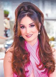 SR Splendor &amp; Rostros. Martes 4 de octubre de 2022 by Grupo Rumbo Nuevo 