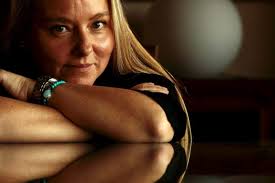 Pauline Le Roy: “MARINA se convierte en un apoyo, en un pilar, en un soplo  de energía”