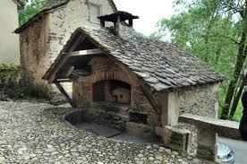 Epingle Sur Fours Banals Communal Ovens Gemeinschaftsbackofen