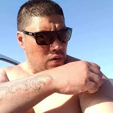 Hello can someone please add my brother to our family picture with a  heavenly background? Our mother passed away 9/3/25 I want to make a  memorial picture collage. Thank you in advance,