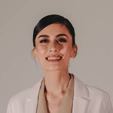 Francesca Sy-Alvarado, MD (@golightlymd) • Instagram photos and videos