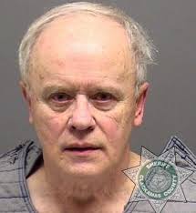Ex-Clackamas County probation officer gets 35 years in prison for raping  children