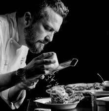 Back to campus and straight into our chef era 👨‍🍳✨ Celebrity Chef Fabio Viviani will be on campus August 13th-14th to welcome students back to WVU 💛💙🍽️
