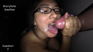 Pierced Tongue - CumGloryHole.se