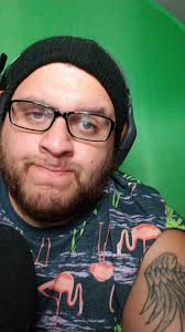 uncanny ROACH X FLAMINGO 🪳🦩