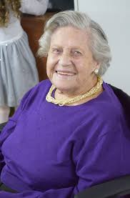 Grazzi tal-familja sabiħa li rabbejt, għażiża kunjata. B'rispett kbir  insellmulek. Mur fejn verament tkun ferħana