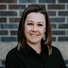 Deana Stone's Instagram, Twitter & Facebook