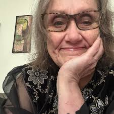 Has anybody had a problem getting their leg straight. Been 3 months