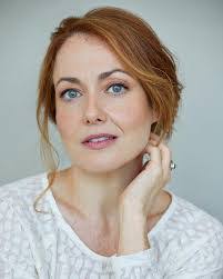 Holly Gauthier's Instagram, Twitter & Facebook