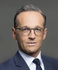 Auch wenn mein beruflicher mittelpunkt als bundestagsabgeordneter und minister in berlin liegt, bleibt das saarland meine heimat. German Foreign Minister Heiko Maas Europe Itself Decides Where To Get Energy From