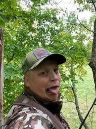 Tethrd Pro Staffer Ted Bright is in a killing tree with a mature buck  bedded nearby. Stick him Ted! If you're not subscribed to Ted's YouTube  Channel @Hunt Fit Ted, what are