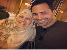 ظافر العابدين الرائد حسن أبو دقن. Ø¸Ø§ÙØ± Ø§Ù„Ø¹Ø§Ø¨Ø¯ÙŠÙ† ÙŠÙ‡Ù†Ø¦ ÙˆØ§Ù„Ø¯ØªÙ‡ Ø¨Ø¹ÙŠØ¯ Ù…ÙŠÙ„Ø§Ø¯Ù‡Ø§ Ù…ØµØ±Ø§ÙˆÙ‰
