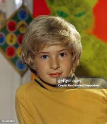 2,124 Mark Lester Photos & High Res Pictures