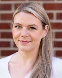 Therapist Sally Hackett — grow modern mental wellness