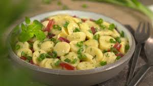 Kaffee oder tee rezepte heute björn freitag. Sommerlicher Kartoffel Tomaten Salat Rezepte Rezepte Verbraucher Wdr