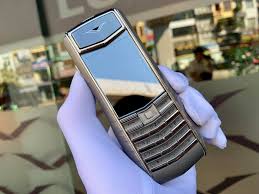 Vertu Ascent Ti Like New FullBox - Di ...