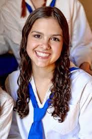 Violet Curran's Instagram, Twitter & Facebook