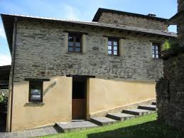 Apartamento rural con capacidad hasta 24 plazas. Casas Rurales En Ribadeo Desde 33 Hundredrooms