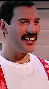 Top of the morning to ya laddies!"