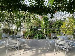Willkommen im botanischen garten grüningen. Botanischer Garten In St Gallen Ostergruss Improtheater St Gallen Schweiz