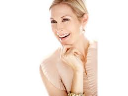 Kelly Rutherford, Actress, Women's and Children's Advocate, and Creator of  Kelly Rutherford Jewelry