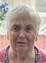 Evelyn Levesque Obituary