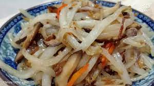 Lobak putih goreng simple bahan2 1 biji lobak putih (didadu/dihiris nipis) 1 ulas bawang merah (ditumbuk/dihiris nipis) 2. Radish Lobak Putih Goreng Udang Kering Atomymidiwok Youtube