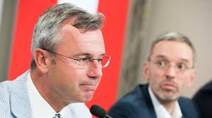 He was removed from office on 20 may 2019 in the wake of the ibiza affair, though he was not personally involved. Osterreich Wahl Die Fpo Strache Partei Skandale Rassismus