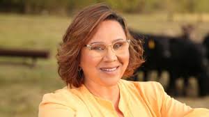 Deidre Deculus Robert