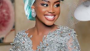 En dépit de la pression médiatique: Aïcha Tamba l'épouse de Sadio Mané  décroche son bac en série G