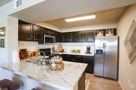 High point east apartments offers classic and remodeled 1, 2, and 3 bedroom apartments with 1, 1.5, or 2 bathrooms with some of the best onsite amenities in wichita! 2 Bedroom Apartments For Rent In Wichita Ks Apartments Com