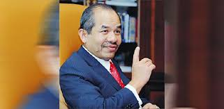 Transkrip temuramah yang berbahagia tan sri mohd sidek hassan dan yang berbahagia tan sri yong poh kon, pengerusi bersama pemudah dalam agenda awani pada 22 september 2010. Tan Sri Mohd Sidek Sambung Perkhidmatan Dengan Petronas