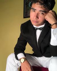 Erick Banda (@erickbbanda) • Instagram photos and videos