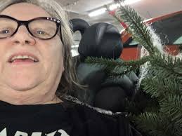 Next game I think as many as possible should wear headphones to honour  Norman as he would always wear them , and a little reminder that he is in  all of our