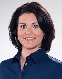 Darius Ernest's Instagram, Twitter & Facebook