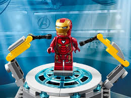 I once broke a toe after my roommate's cat jumped out at me and grappled its claws into my bare legs. Iron Man Characters Lego Marvel Official Lego Shop Us