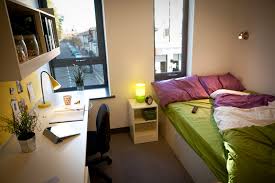 Oleh itu, kami sajikan antara cadangan jenis tayar kereta yang terbaik sebagai pilihan anda berdasarkan kenderaan harian yang. Akomodasi Perhimpunan Pelajar Indonesia United Kingdom