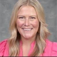 Liz Sanderson's Instagram, Twitter & Facebook