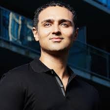 Yvonne Sutton's Instagram, Twitter & Facebook