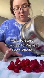 Effective Strategies for Storing Berries to Reduce Food Waste
